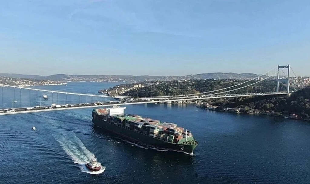 Türkiye'den dikkat çeken hamle: Boğazlar’dan geçiş ücreti 5 kat arttırıldı!