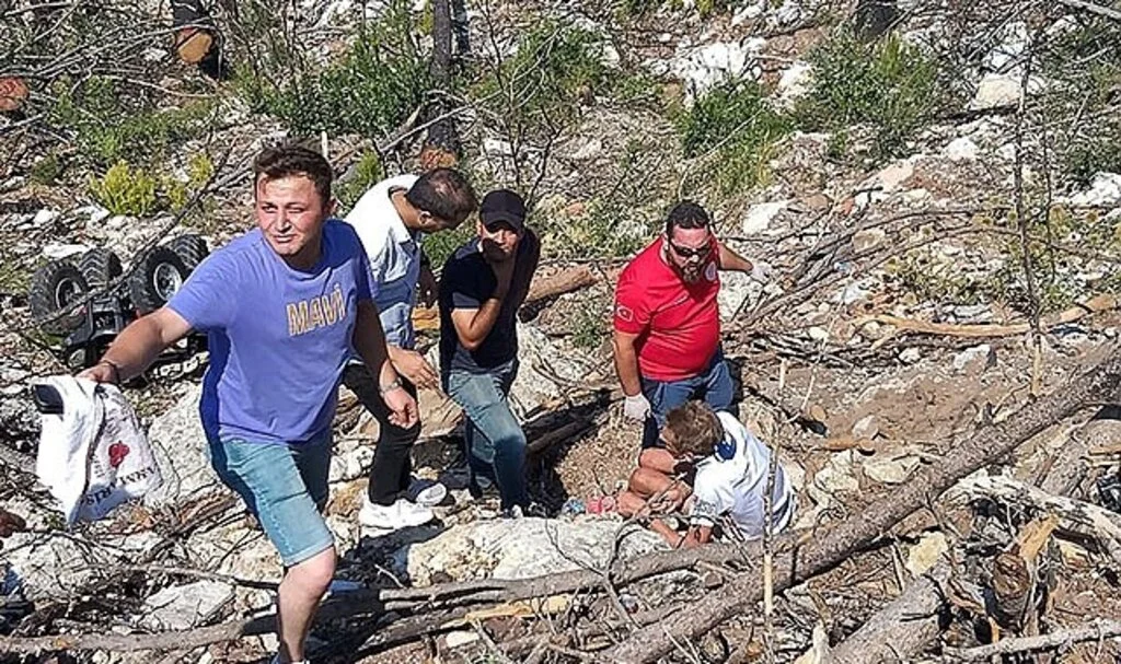  Uçuruma devrilen ATV sürücüsü yaralandı