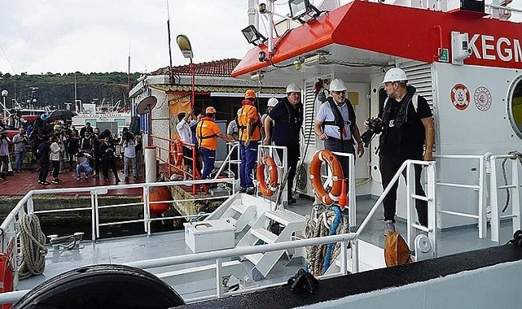 Ukrayna'dan gelen tahıl yüklü gemide denetleme başladı