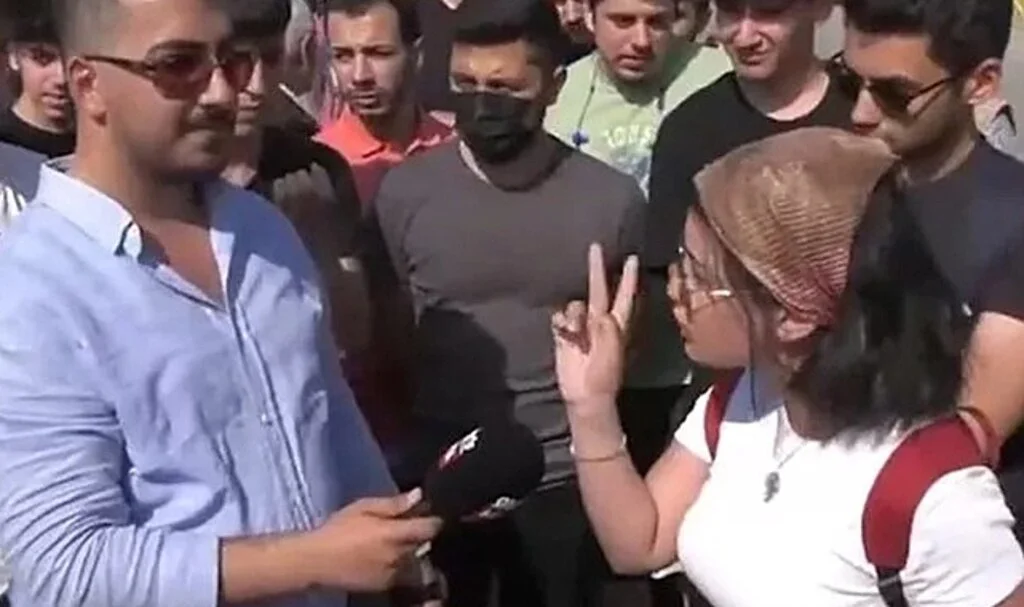 Üniversite öğrencisi veryansın etti!:'Türk tacizcisi, sapığı bitti, Pakistanlısı, Afganistanlısı çıktı'