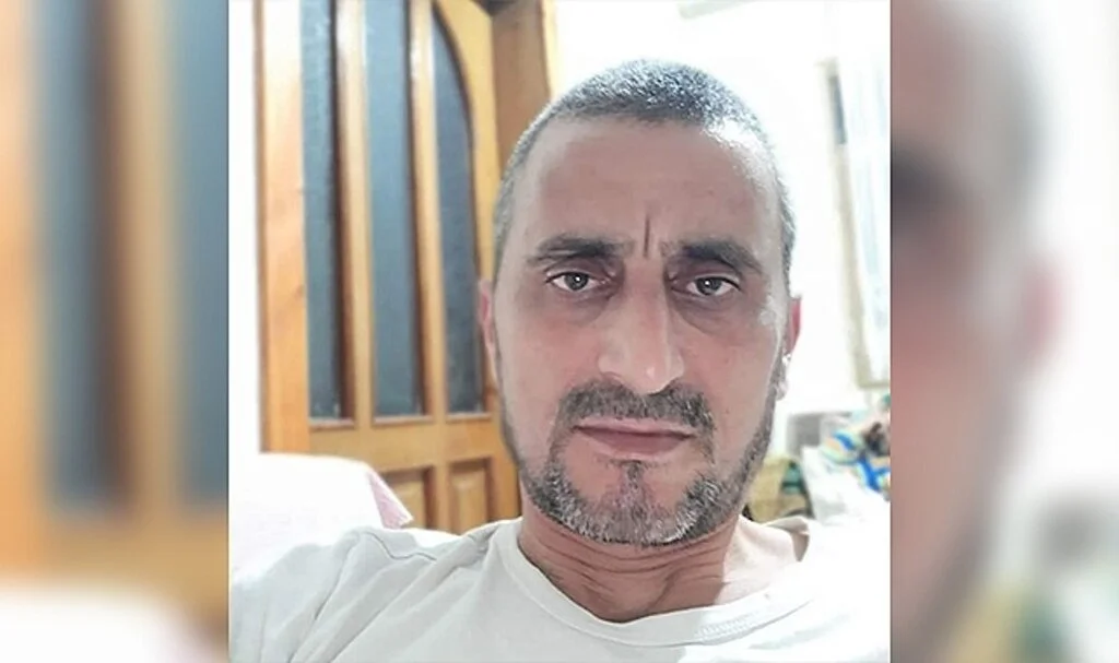 Üzerine ağaç devrilen şahıs hayatını kaybetti