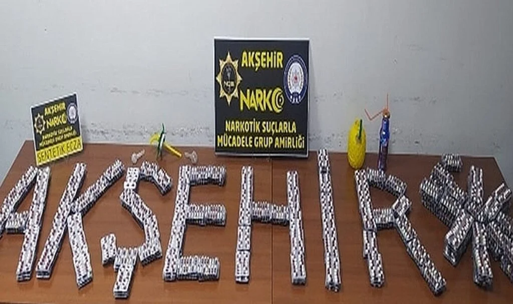 Valizden 6 bin adet uyuşturucu hap çıktı