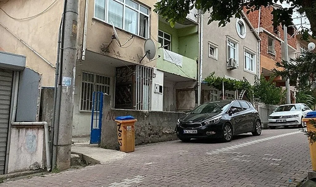 Yapılan zammı kabul etmedi, ev sahibinin çocuklarını pompalı tüfekle vurdu