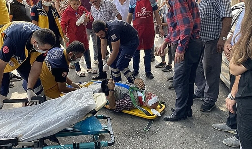Yolcu minibüsü yaşlı adama çarptı