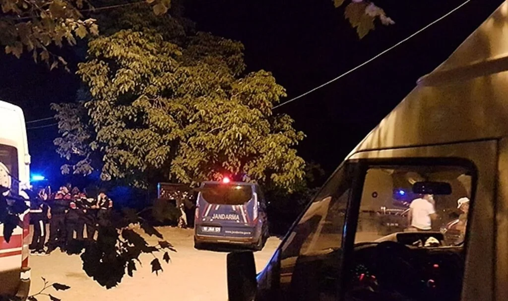 Yüksek hesap kavgası: 1 ölü, 2 yaralı