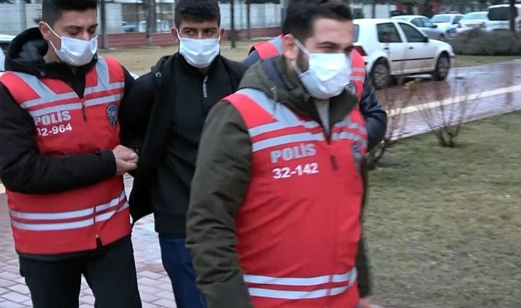 7 aylık hamile eşini öldüren sanık: "Alkol içtim, 'senden adam mı olur' deyince kendimi kaybettim"