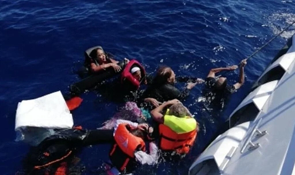 AB, Yunanistan'ın geri itmesi nedeniyle meydana gelen trajedi için soruşturma istedi