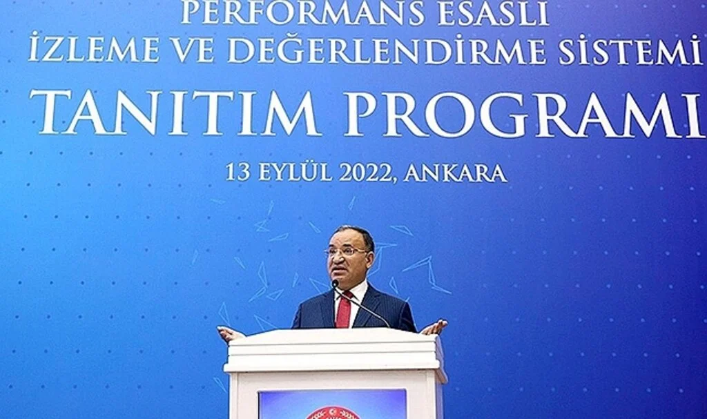 Adalet Bakanı Bozdağ: PEİDS sağlıklı işletilirse pek çok doğru kararın alınmasına katkı sunacaktır
