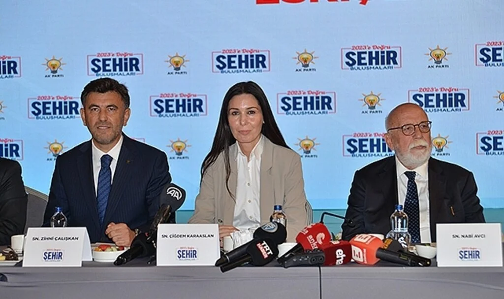AK Parti Samsun Milletvekili Çiğdem Karaaslan, '2023 seçimlerinden  zaferle çıkacağız'                     