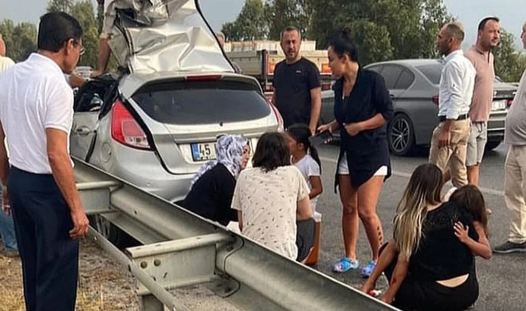 Anne hayatını kaybetti, 3 çocuk yaralı