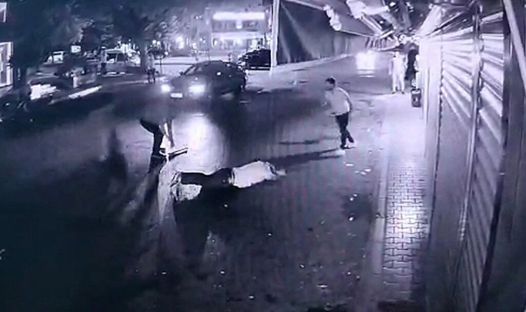 Antalya’da akraba grupların kavgasında ortalık savaş alanına döndü: 9 yaralı