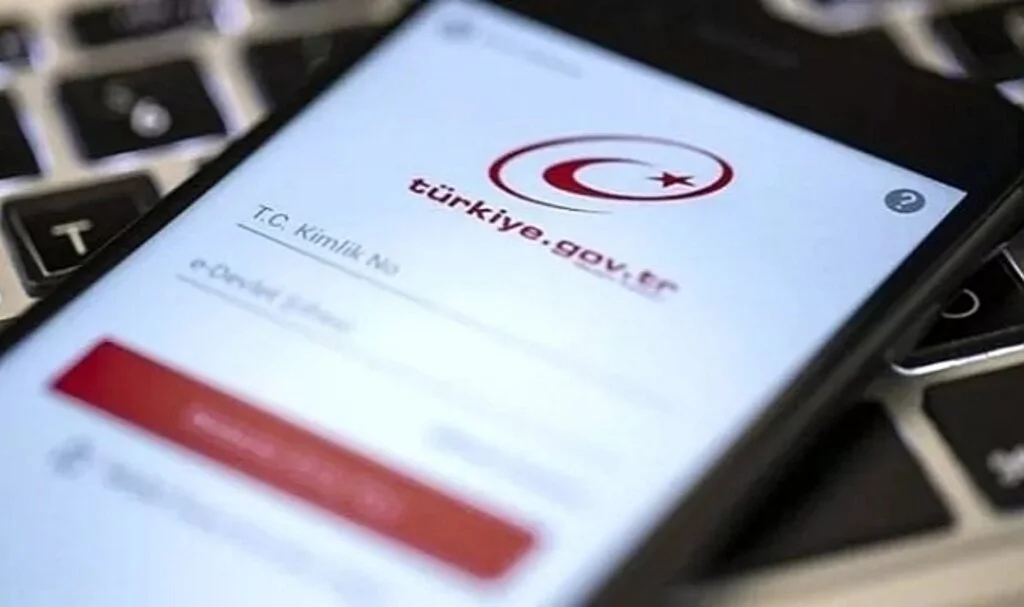 Artık e-devlet'ten yapılacak! Bakan Kirişçi duyurdu: Bu geceden itibaren hizmete alınıyor