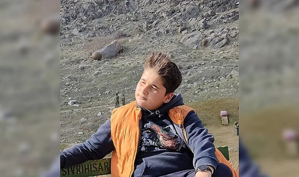Av tüfeği ile yaralanan çocuk hayatını kaybetti