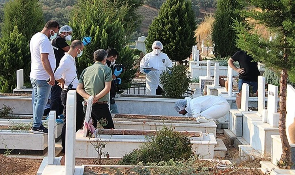 Babasının mezarı başında ölü bulundu