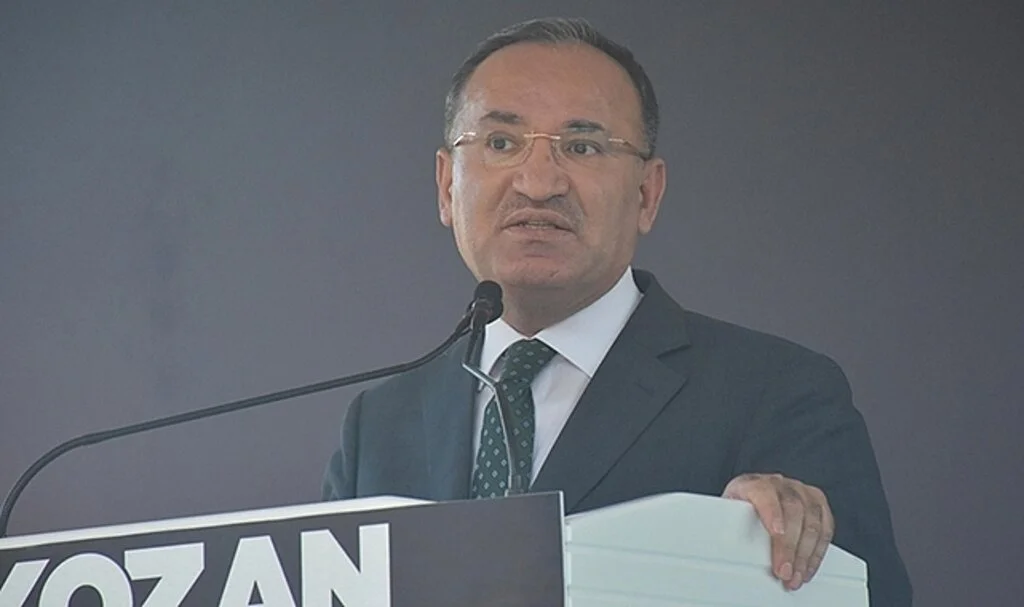 Bakan Bozdağ: "Büyük reformları bir bir hayata geçirdik"