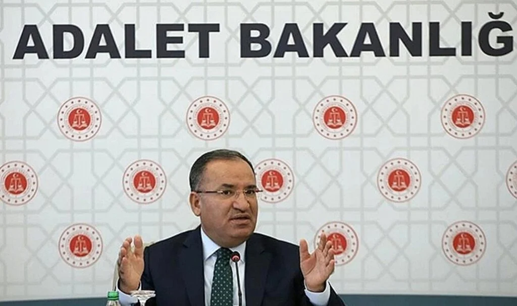 Bakan Bozdağ: Yeni bir hukuk sigortası düzenini ülkemize kazandırmak istiyoruz