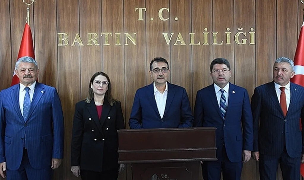 Bakan Dönmez, Bartın'da Enerji Koordinasyon Toplantısına katıldı