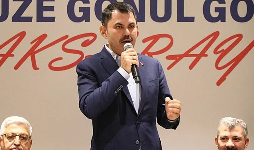Bakan Kurum: "6'lı masa sürekli milletimizi tehdit ediyor"