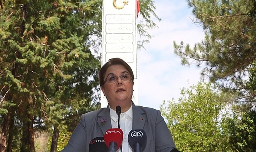 Bakan Yanık: Şehit yakınlarımızın, gazilerimizin sorunlarına çözüm üretmek için canla başla çalışıyoruz