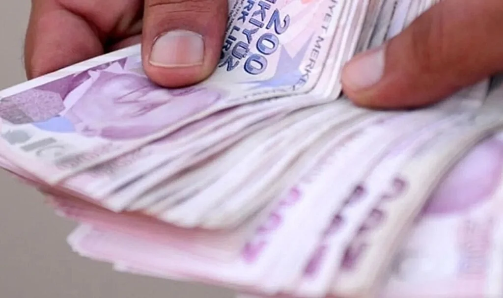 Banka promosyonunda yeni rakam açıklandı: Tüm çalışanlara net 28 bin 100 lira ödenecek