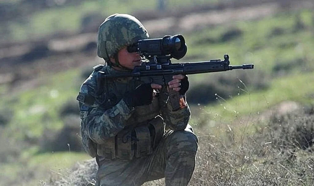 Barış Pınarı bölgesinde 2 PKK/YPG'li terörist etkisiz hale getirildi