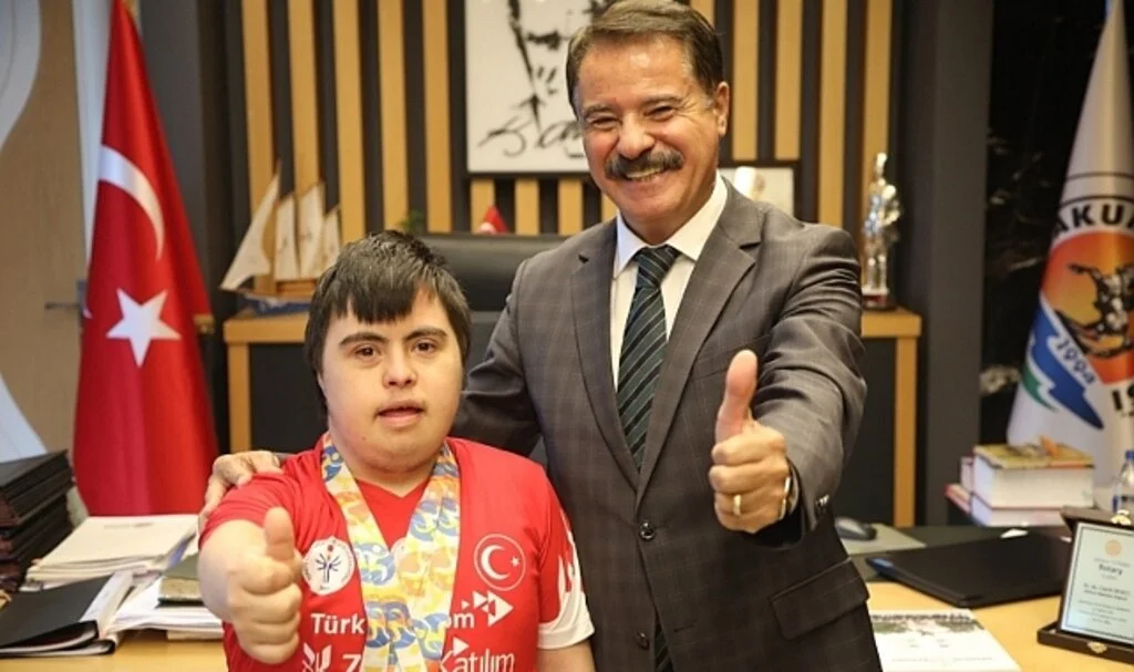 Başkan Deveci'den Milli Sporcu Öztankal’a destek sözü