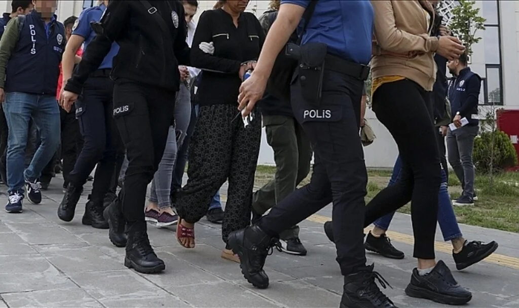 Başkentte uyuşturucu operasyonlarında son bir haftada 53 şüpheli tutuklandı