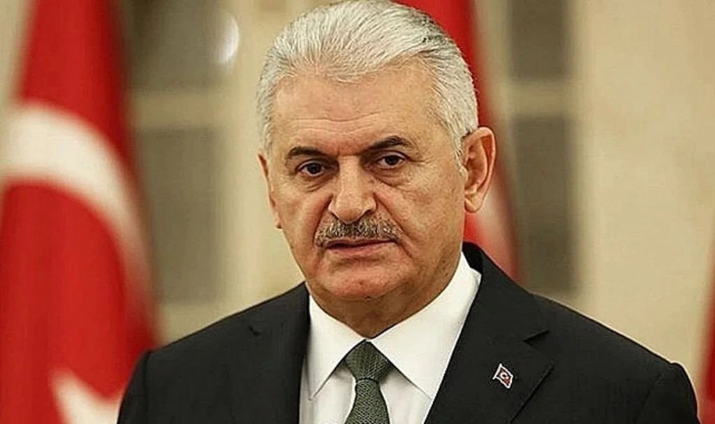 Binali Yıldırım: "Milletimizin hayallerini gerçeğe dönüştürmeye devam edeceğiz"