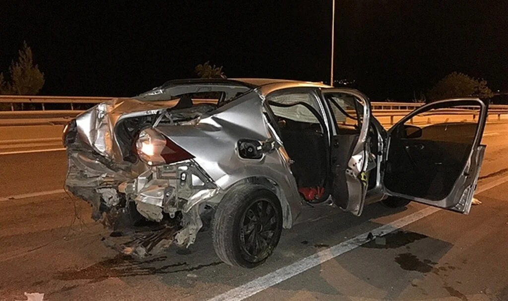 Bu araçtan burnu bile kanamadan çıktı