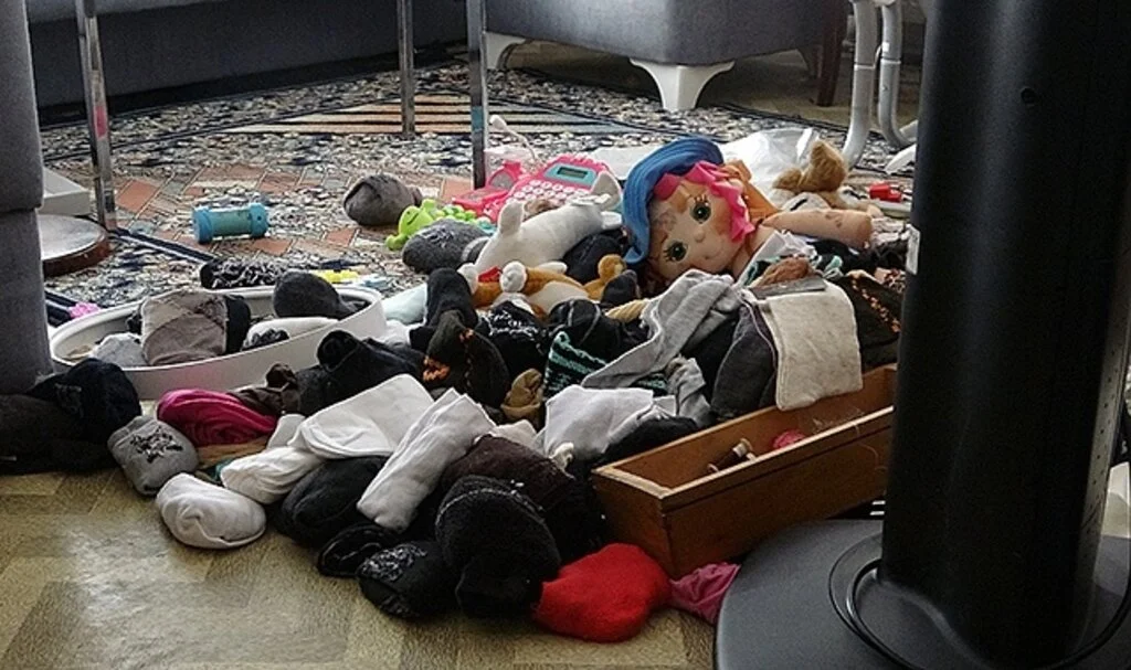 Bursa'da hırsızlar evde 4 gün boyunca yaşadı..Kapı girişlerine bıçak bırakarak kaçtılar