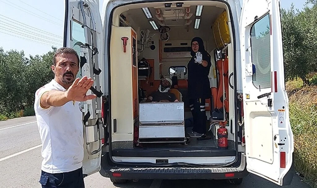 Bursa’da iki kamyon kafa kafaya çarpıştı: 2 yaralı