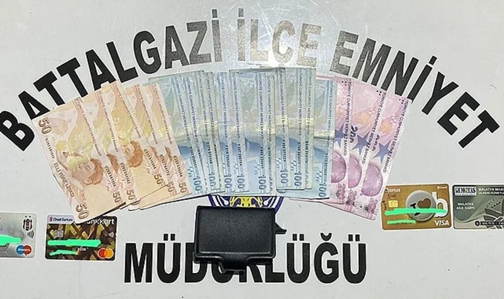 Çaldığı kredi kartını kullanınca yakalandı