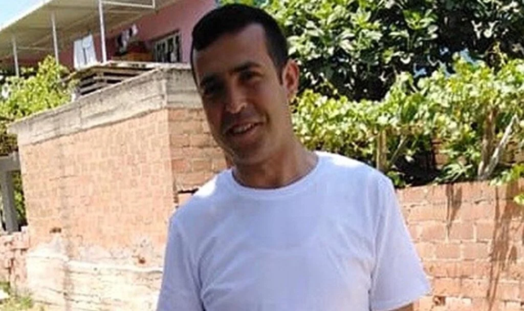 Çalıştığı okulda ölü bulundu