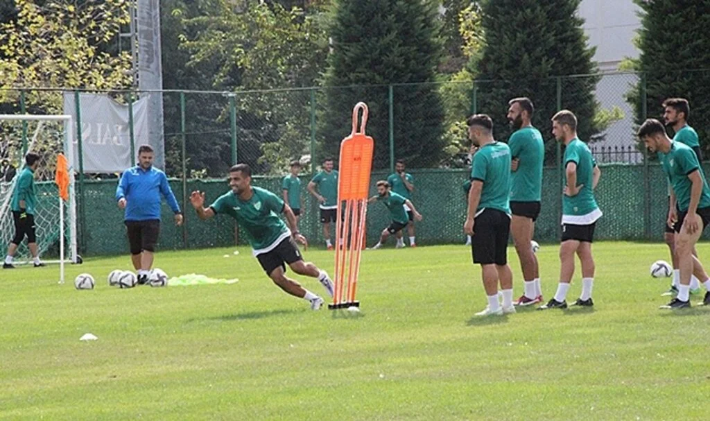 Çarşambaspor İlk Maça Konsantre Oldu