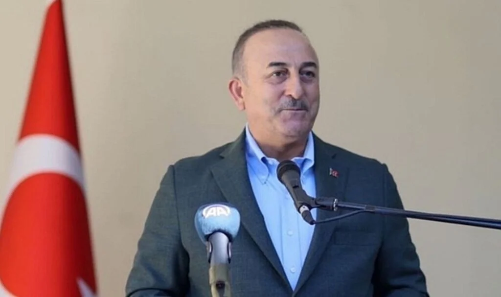Çavuşoğlu: Cumhurbaşkanımızın temel hedefi Putin ve Zelenski'yi bir araya getirmek