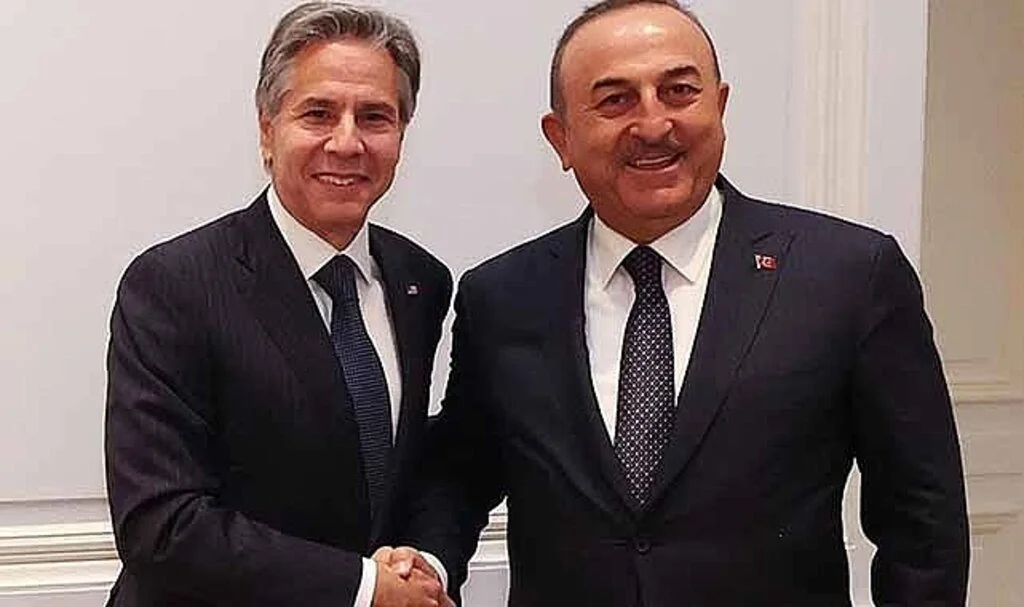 Çavuşoğlu, New York'ta Amerikalı mevkidaşı Blinken ile bir araya geldi