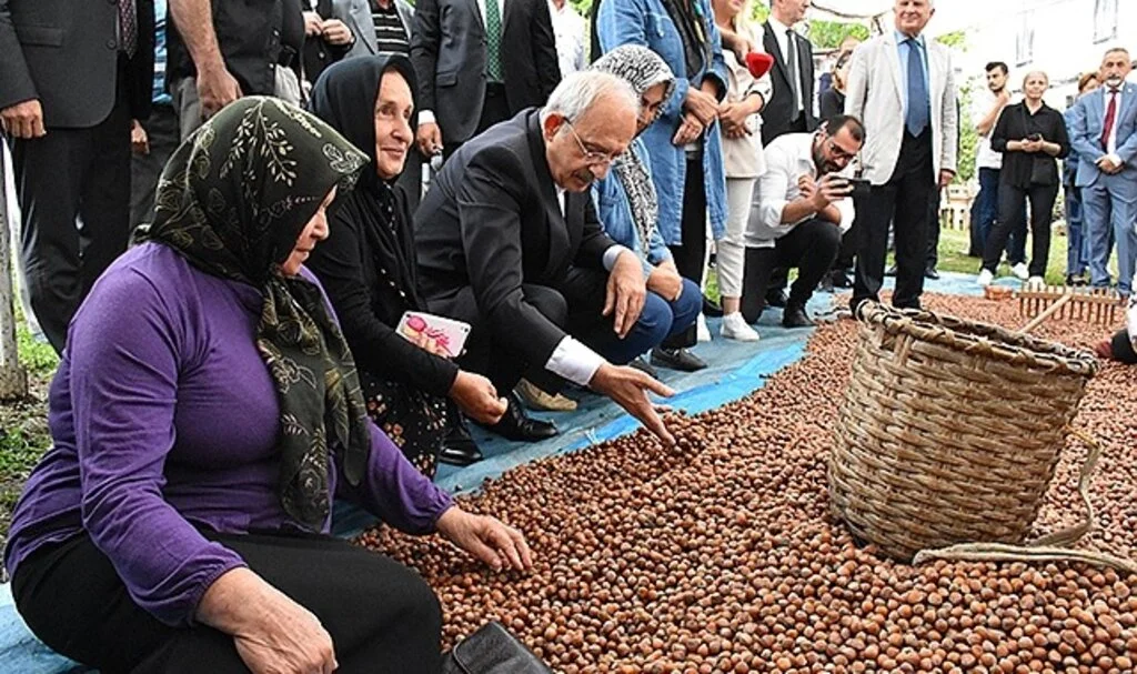 CHP Genel Başkanı Kılıçdaroğlu, Giresun'da fındık üreticilerini ziyaret etti