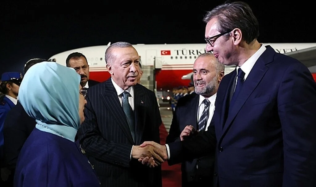 Cumhurbaşkanı Erdoğan, Balkan turunun ikinci durağı Sırbistan'a gitti