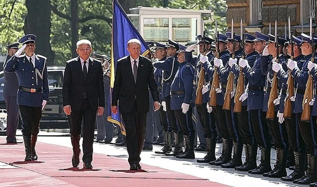 Cumhurbaşkanı Erdoğan, Bosna Hersek'te resmi törenle karşılandı