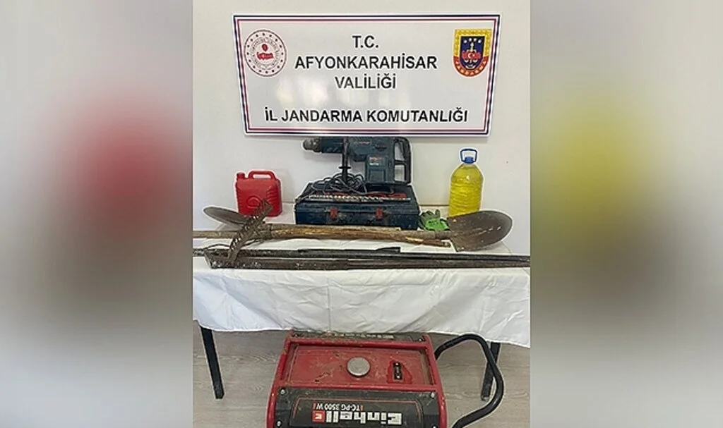 Define avcıları kazı alanında çay demlerken yakalandı