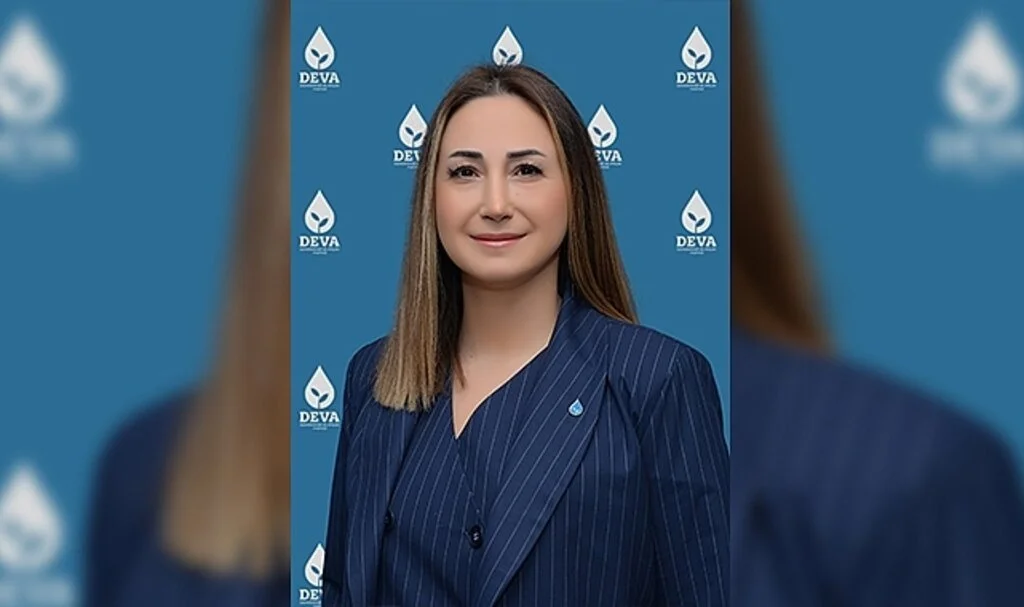 Deva Partisi İl Başkanı Kebire Türk :Öğrenciler 'ikili eğitim' mağduru