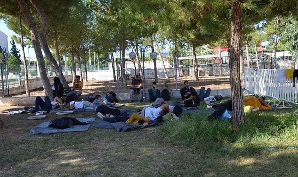 Didim’de 23 Filistinli göçmen yakalandı