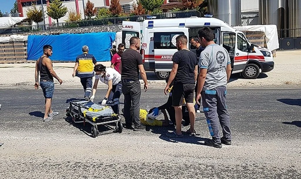 Dikkatsiz sürücü ölümden döndü