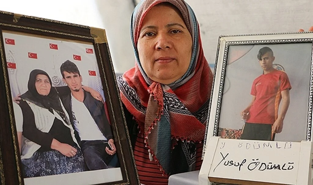 Diyarbakır annelerinden çocuklarına 4. yılında “teslim ol” çağrısı