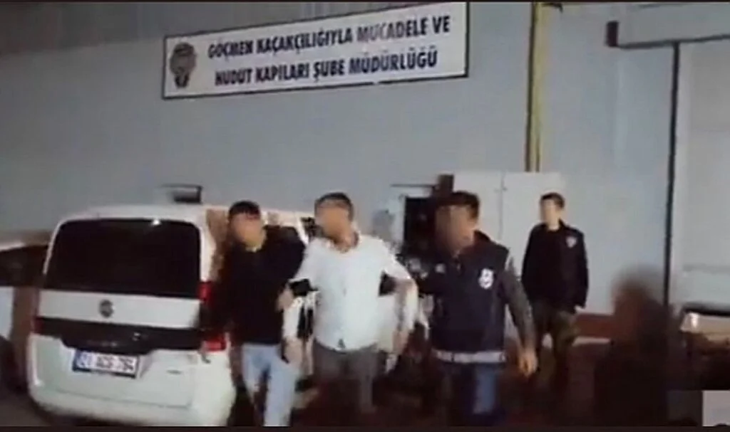 Diyarbakır'da göçmen kaçakçılığından 5 kişi tutuklandı