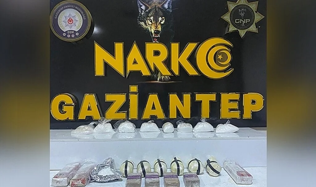 Durdurulan tırda 11 kilo uyuşturucu yakalandı