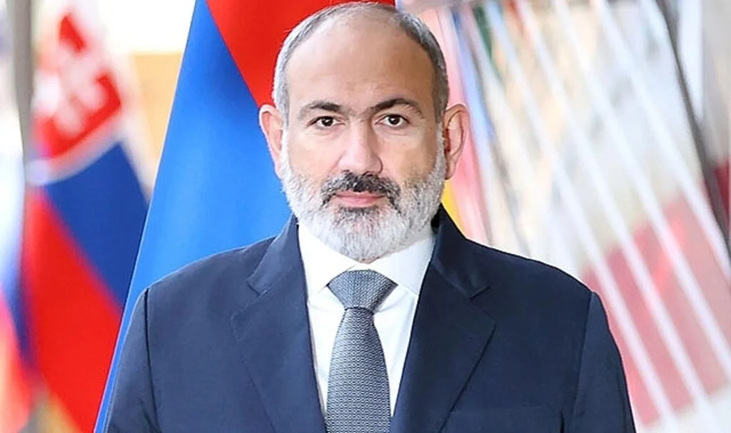 Ermenistan Başbakanı Paşinyan, Azerbaycan'la çatışmalarda 49 kişinin öldüğünü açıkladı