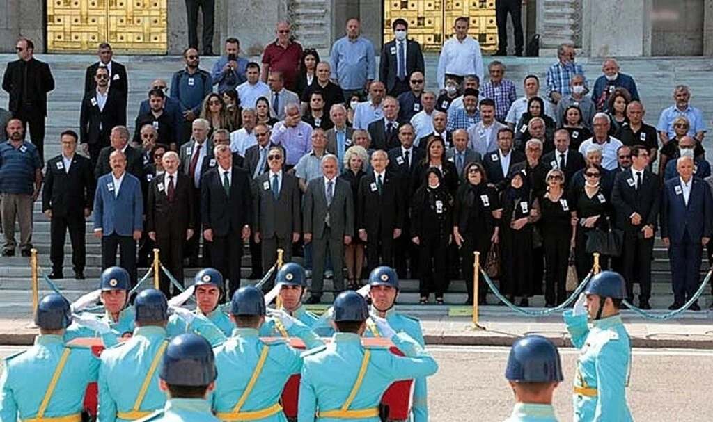Eski CHP Milletvekili Ahmet Toptaş İçin TBMM'de Cenaze Töreni Düzenlendi