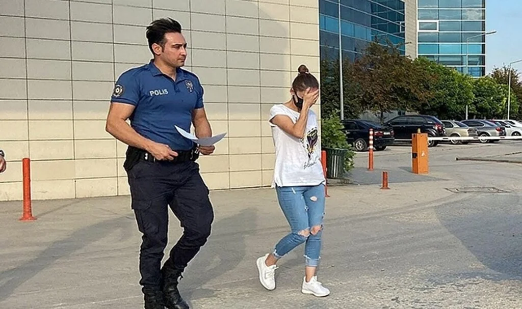 Evine gelen gurbetçiye hırsız şoku: 20 gün boyunca kalıp evi talan etmişler