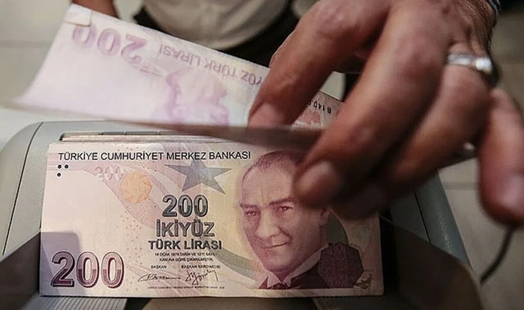 Eylül ayı yaşlı ve engelli aylıkları hesaplara yatırıldı